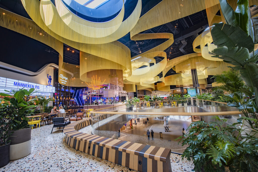 Restaurants in Mall of the Netherlands