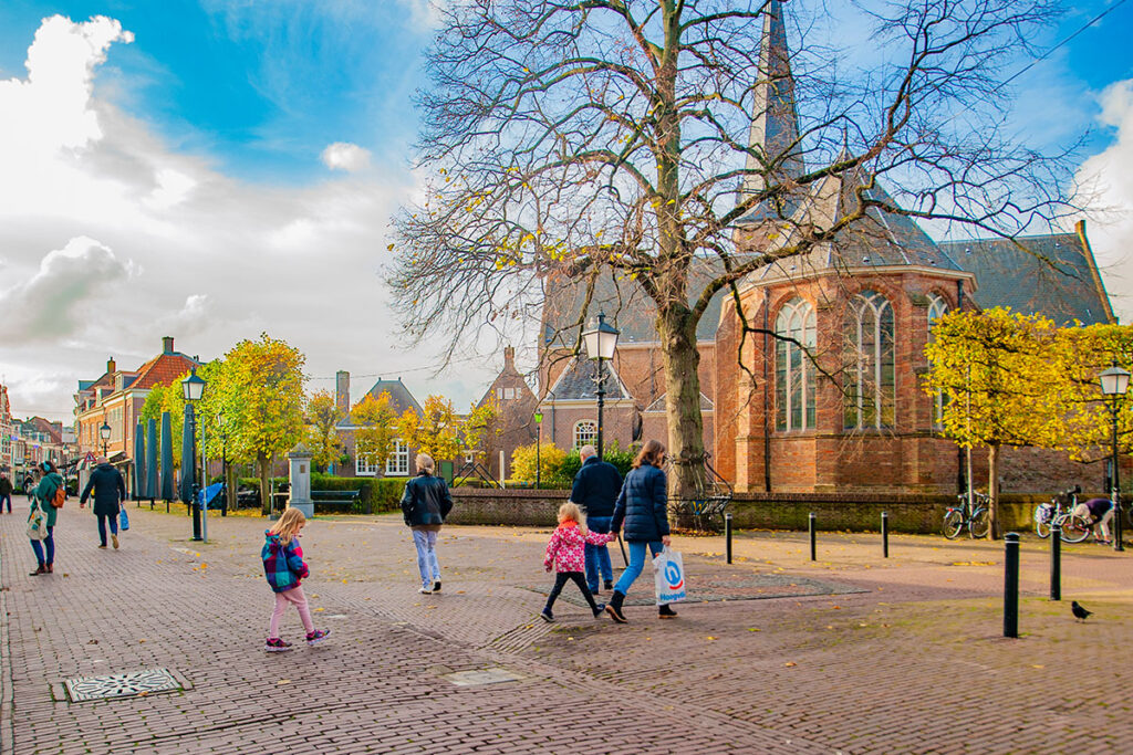 Foto van de oude kerk in Voorburg